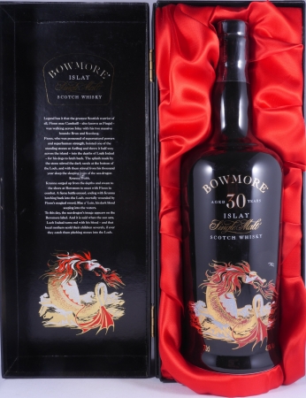 Bowmore 30 Years Sea Dragon Black Ceramic Bottle Limited Edition Islay Single Malt Scotch Whisky 43.0%