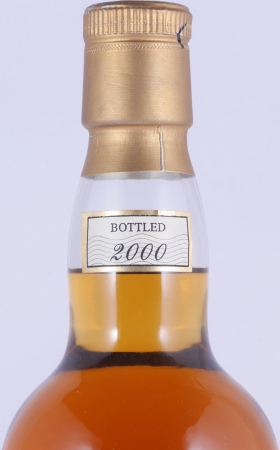 Glenesk 1985 15 Years Connoisseurs Choice Gordon and MacPhail Highland Single Malt Scotch Whisky 40.0%