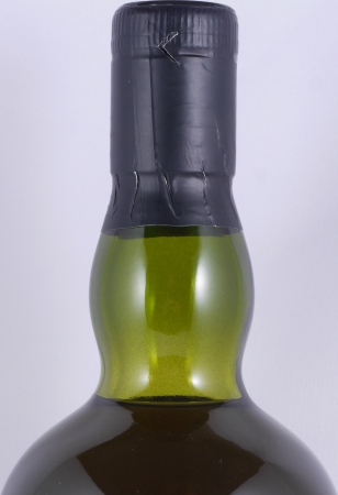 Ardbeg 17 Years Release 2002 Limited Edition Islay Single Malt Scotch Whisky 40.0%