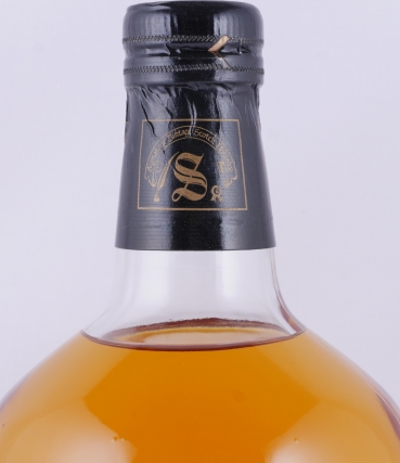 Port Ellen 1977 19 Years Oak Cask No. 3615 Signatory Vintage Dumpy Bottle Islay Single Malt Scotch Whisky 58.0%