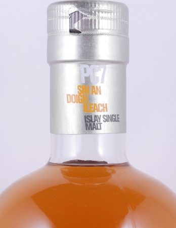 Bruichladdich Port Charlotte PC7 2001 7 Years Sin An Doigh Ileach Bourbon / Sherry Islay Single Malt Scotch Whisky 61.0%