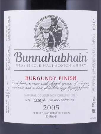 Bunnahabhain 2005 14 Years Refill Hogsheads and Burgundy Casks Finish Limited Edition Islay Single Malt Scotch Whisky 60.7%