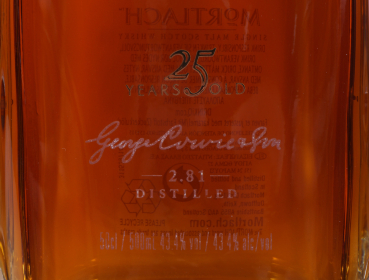 Mortlach 25 Years Crystal Decanter Limited 2014 Edition Speyside Single Malt Scotch Whisky 43.4%