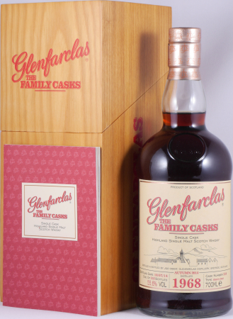 Glenfarclas 1968 46 Years Family Casks Autumn 2014 Sherry Butt No. 230 Highland Single Malt Scotch Whisky 55,6%
