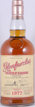 Glenfarclas 1977 39 Years Family Casks Winter 2017 4th Fill Hogshead No. 7260 Highland Single Malt Scotch Whisky 45,3%