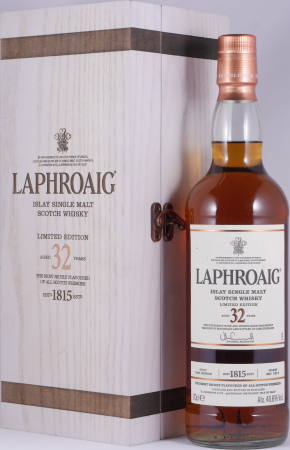 Laphroaig 32 Years Oloroso Sherry Casks Limited Edition 2015 Islay Single Malt Scotch Whisky Cask Strength 46,6%