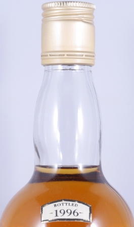 Convalmore 1960 36 Years-old Gordon und MacPhail Connoisseurs Choice Gold Screw Cap Speyside Single Malt Scotch Whisky 40,0%