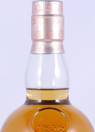 Glenfarclas 2000 14 Years The Family Casks Refill Sherry Butt Cask No. 4075 Highland Single Malt Scotch Whisky 58,5%