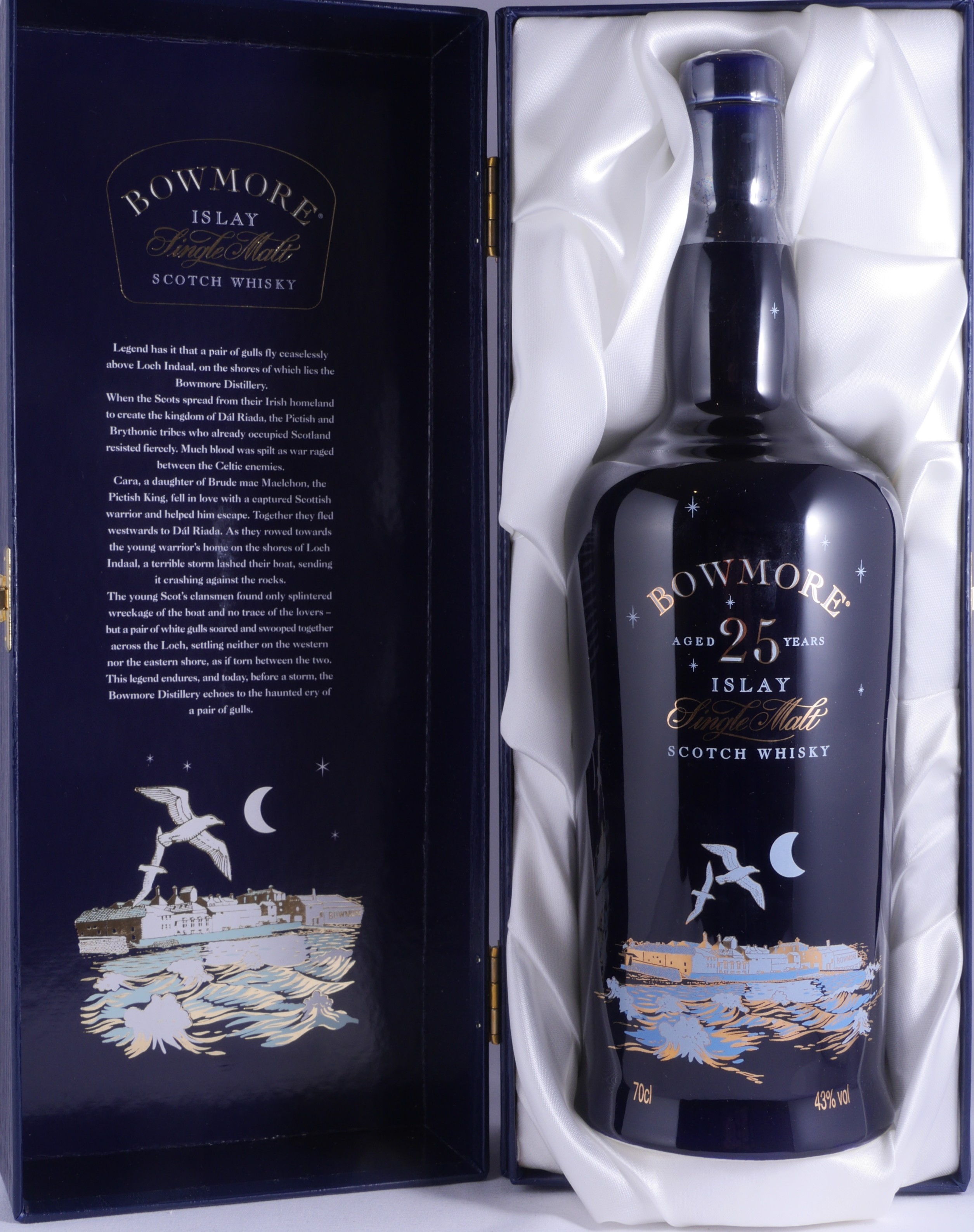 Buy Bowmore 25 Years-old Moonlight Blue Buchan Ceramic Buy Bowmore 25 Years-old Moonlight Blue Buchan Ceramic