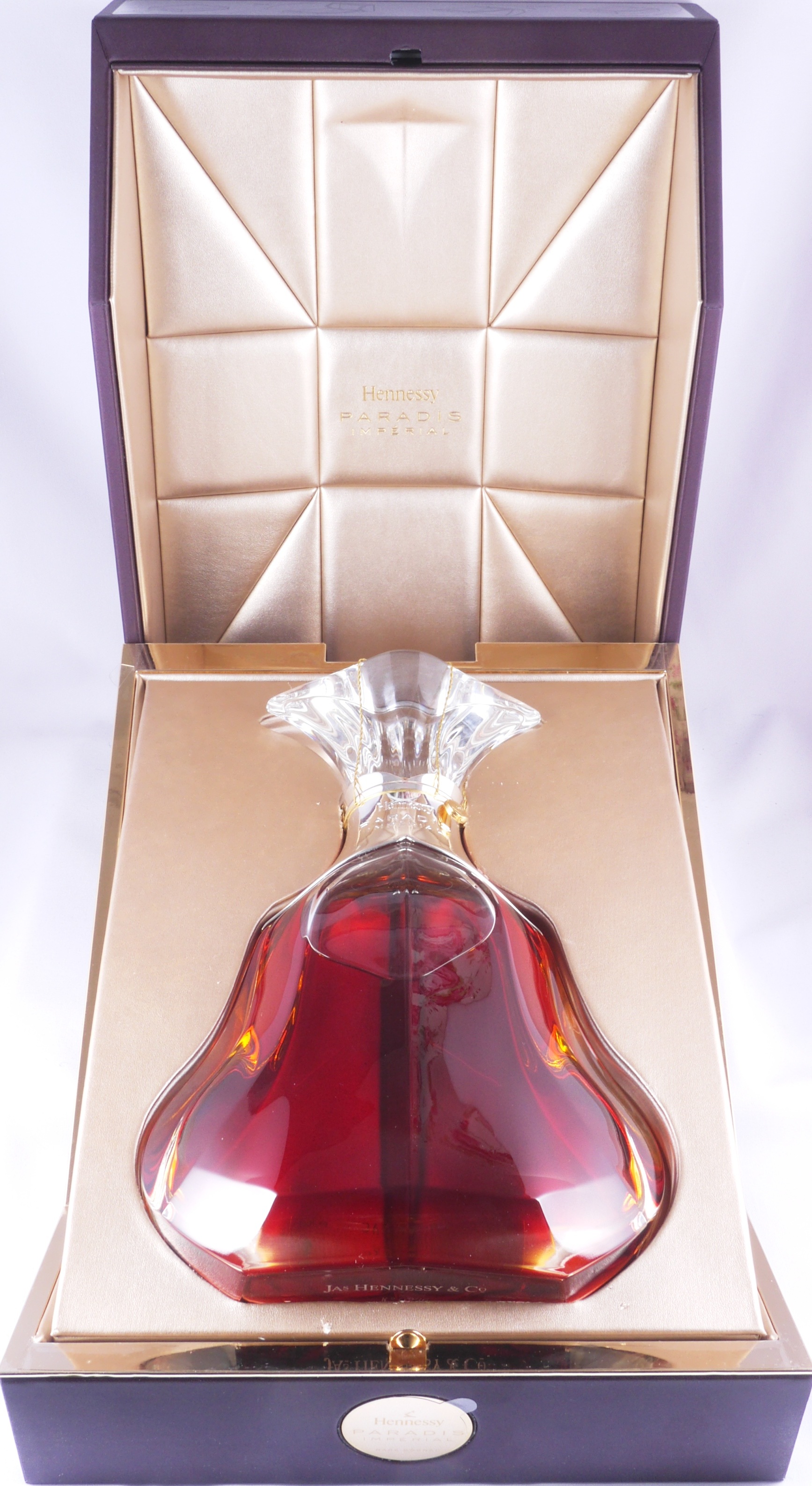 Buy Hennessy Paradis Imperial Cognac 40.0% Vol. at AmCom secure online