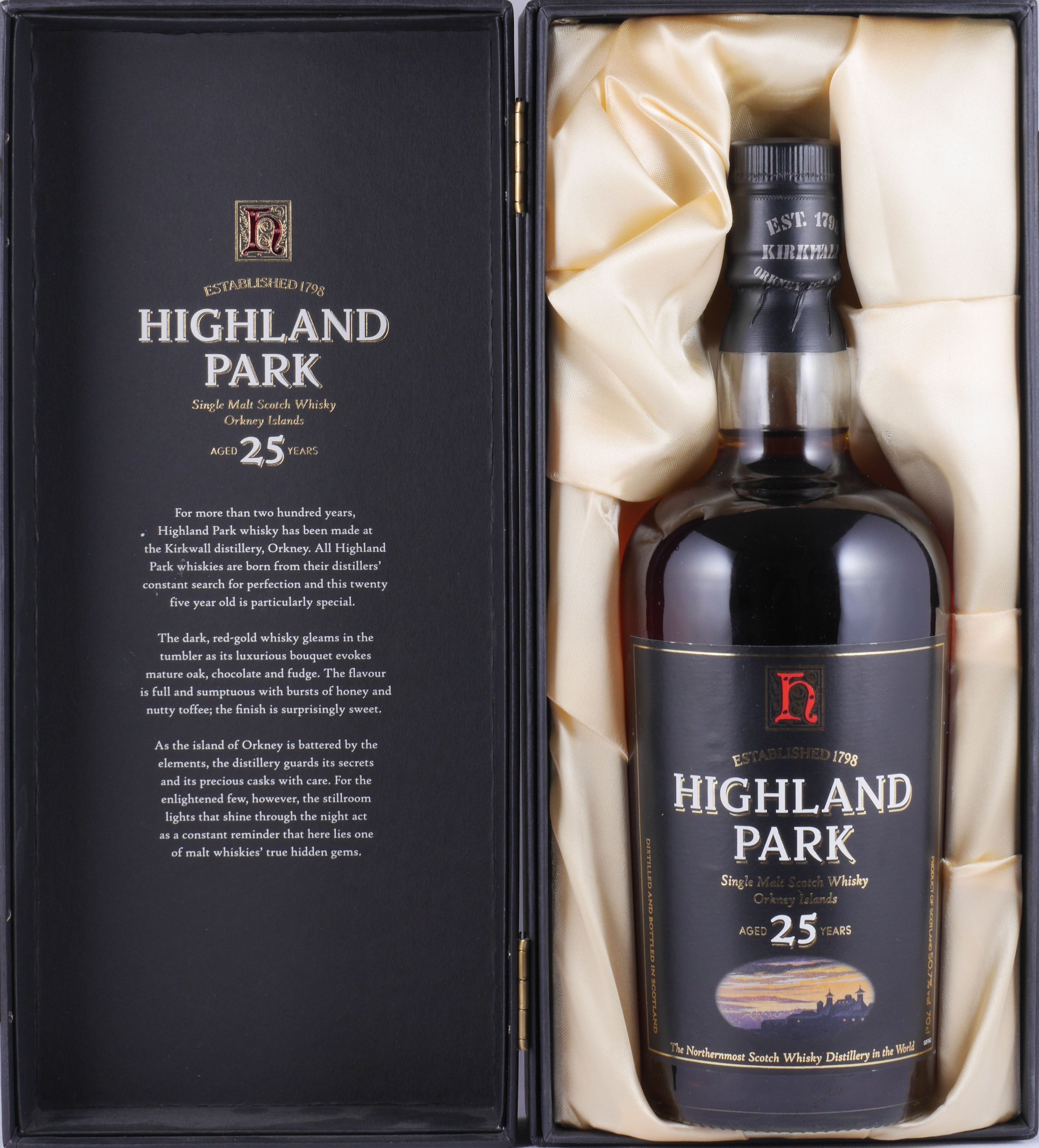 Buy Highland Park 25 Years-old Sherry Cask Release 2004 Orkney Islands Single  Malt Scotch Whisky 50.7% Vol. at AmCom secure online