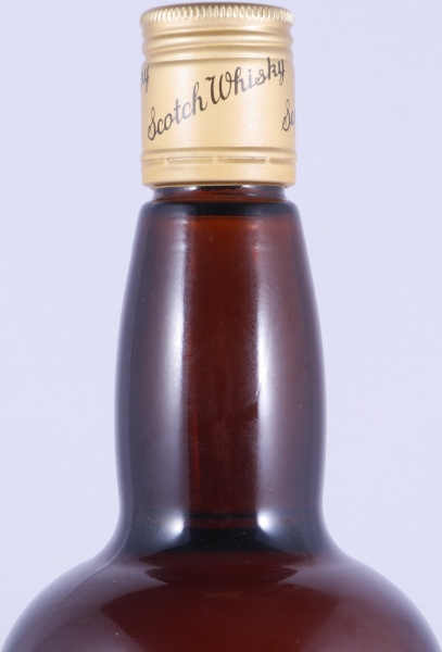 Bowmore 1979 11 Years Cadenhead Special Individual Cask Dumpy Bottle Islay Single Malt Scotch Whisky Cask Strength 58.4%