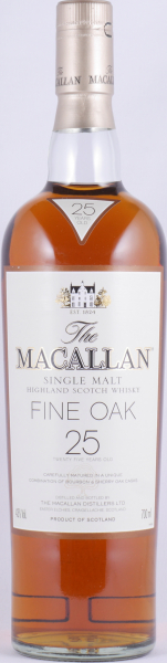 Macallan 25 Years Fine Oak Bourbon und Sherry Oak Casks Highland Single Malt Scotch Whisky 43,0%