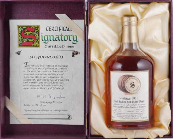 Macallan-Glenlivet 1966 30 Years Oak Cask No. 4185 Signatory Vintage Highland Single Malt Scotch Whisky 51,6%