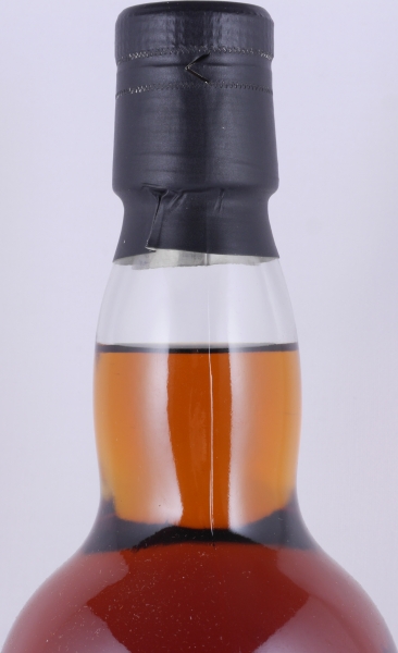 Dumbarton-Inverleven 1969 32 Years Sherry Hogshead Cadenheads Chairmans Stock Lowland Single Malt Scotch Whisky 51.2%