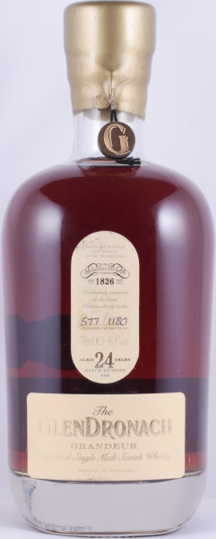Glendronach 24 Years Grandeur Batch No. 006 Oloroso Sherry Casks Highland Single Malt Scotch Whisky 48,9%