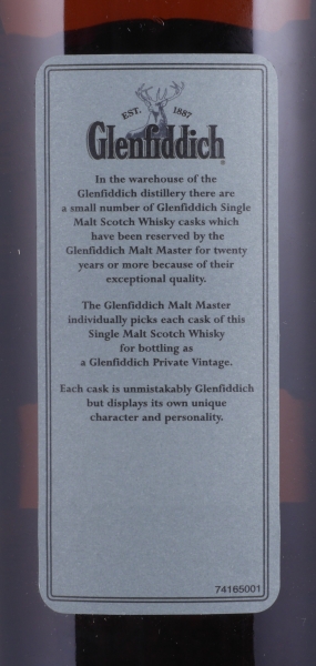 Glenfiddich 1976 30 Years Sherry Oak Cask No. 16392 La Grande Epicerie Paris Speyside Single Malt Scotch Whisky 47.0%