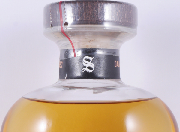 Dalmore 1992 28 Years Bourbon Barrel Cask No. 1746 Signatory Vintage Cask Strength Highland Single Malt Scotch Whisky 45,2%