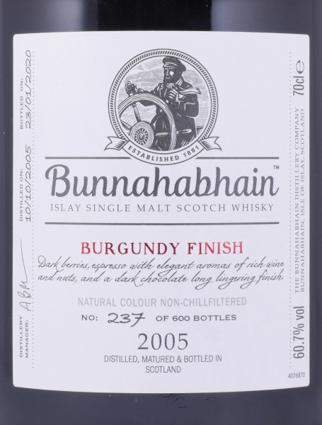 Bunnahabhain 2005 14 Years Refill Hogsheads and Burgundy Casks Finish Limited Edition Islay Single Malt Scotch Whisky 60.7%