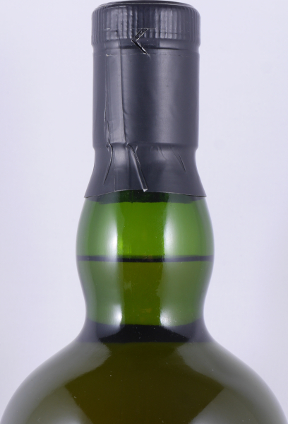 Ardbeg 1977 Non Chill-Filtered Limited Edition Very Old Islay Single Malt Scotch Whisky 46,0%