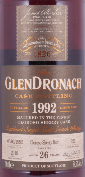 Glendronach 1992 26 Years Oloroso Sherry Butt Cask No. 221 Highland Single Malt Scotch Whisky 56.5%