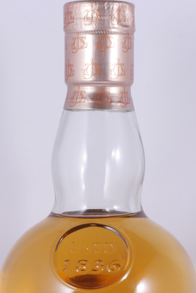 Glenfarclas 1980 33 Years The Family Casks Summer 2014 Plain Hogshead Cask No. 3180 Highland Single Malt Scotch Whisky 46.2%