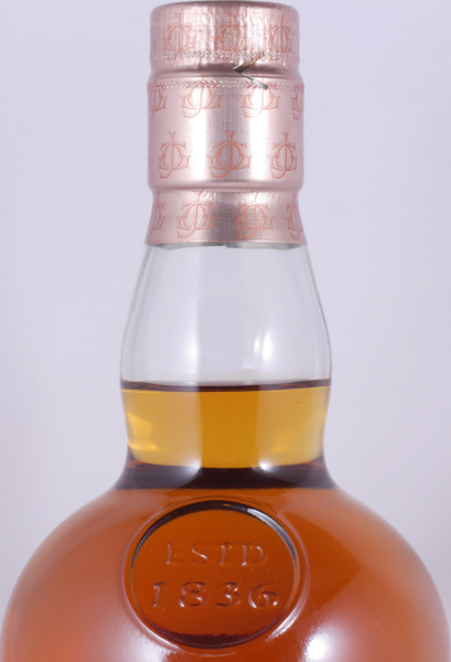 Glenfarclas 1977 39 Years Family Casks Winter 2017 4th Fill Hogshead No. 7260 Highland Single Malt Scotch Whisky 45,3%