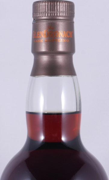 Glendronach 1993 28 Years Oloroso Sherry Puncheon No. 2458 Highland Single Malt Scotch Whisky 55.2%