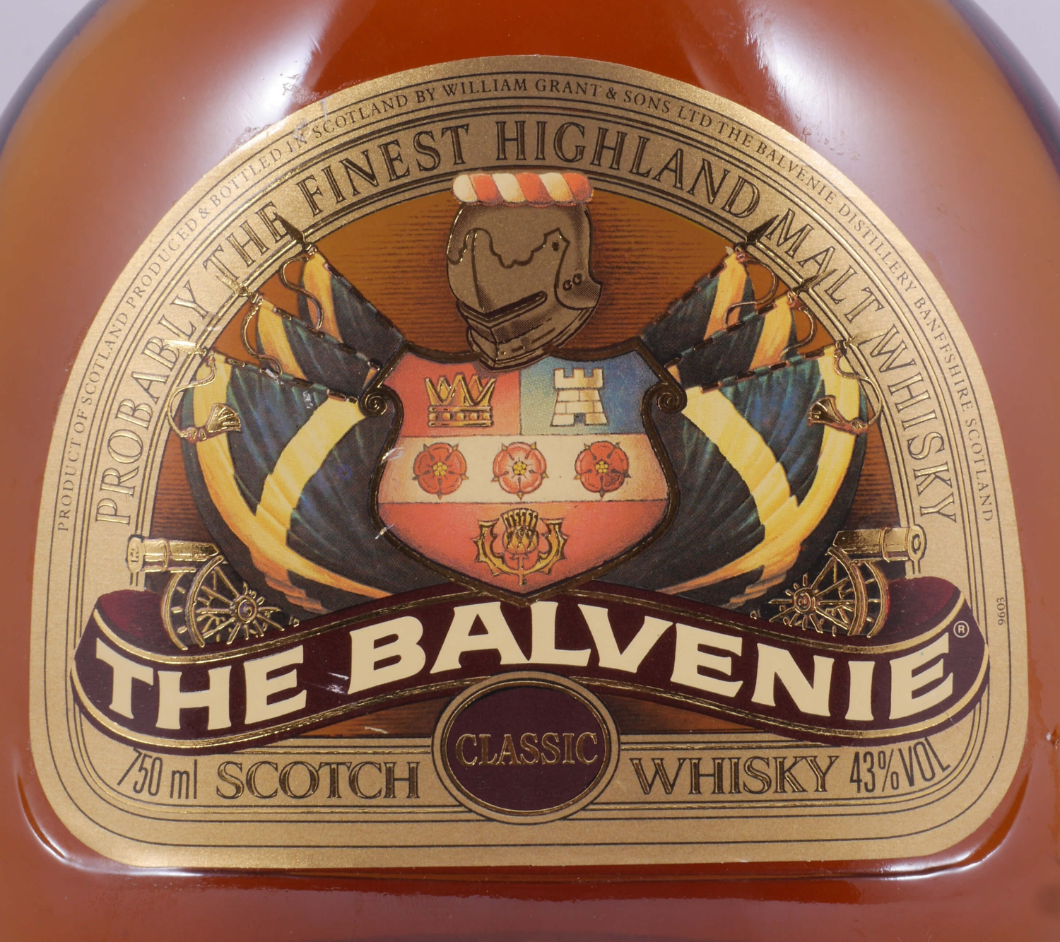 Balvenie 18 Years Classic Wine Shaped Bottle Highland Single Malt Scotch Whisky 43,0%