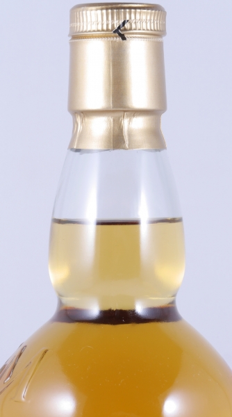 St. Magdalene 1982 32 Years Refill Remade Hogshead Cask No. R0/15/05 Rare Old Lowland Single Malt Scotch Whisky 46,0%