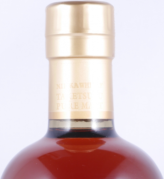 Nikka Taketsuru 21 Years Madeira Wood Finish Limited 80th Aniversary Edition Pure Malt Blended Whisky 46.0%