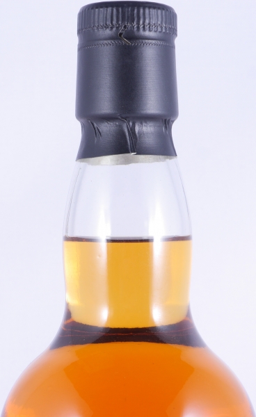 Longrow 2001 8 Years Shiraz Hogshead Campbeltown Single Malt Scotch Whisky Cask Strength 58.5%